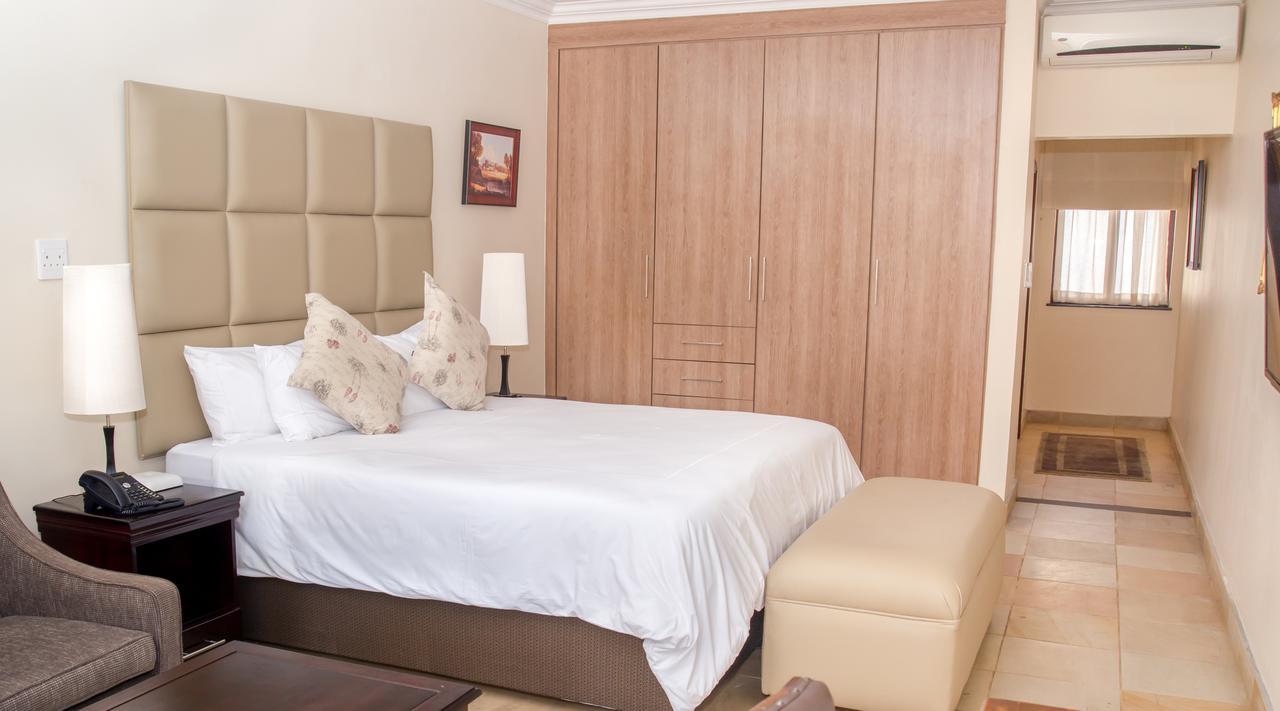 Gardenia Boutique Hotel Йоханнесбург Экстерьер фото